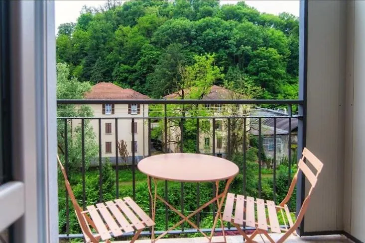 Relax House 7Min In Bus Dal Lago Όπως