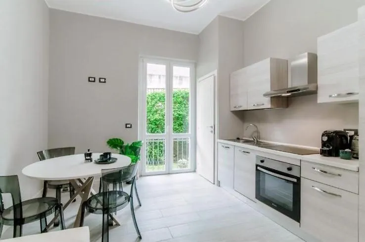 Appartement Relax House 7Min In Bus Dal Lago Como